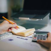 How to Create an Effective Student Budget for your UK Law Studies