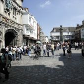 Street view of Canterbury with cobblestone streets and old buildings